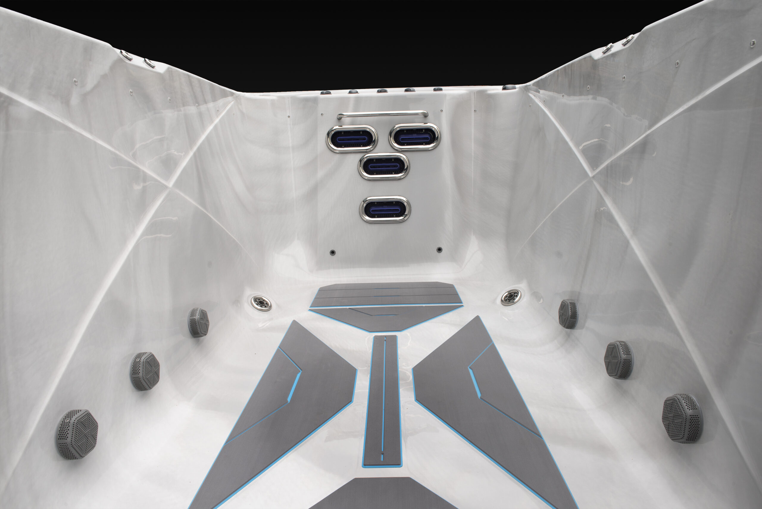 Icelandic Swim - Image 4